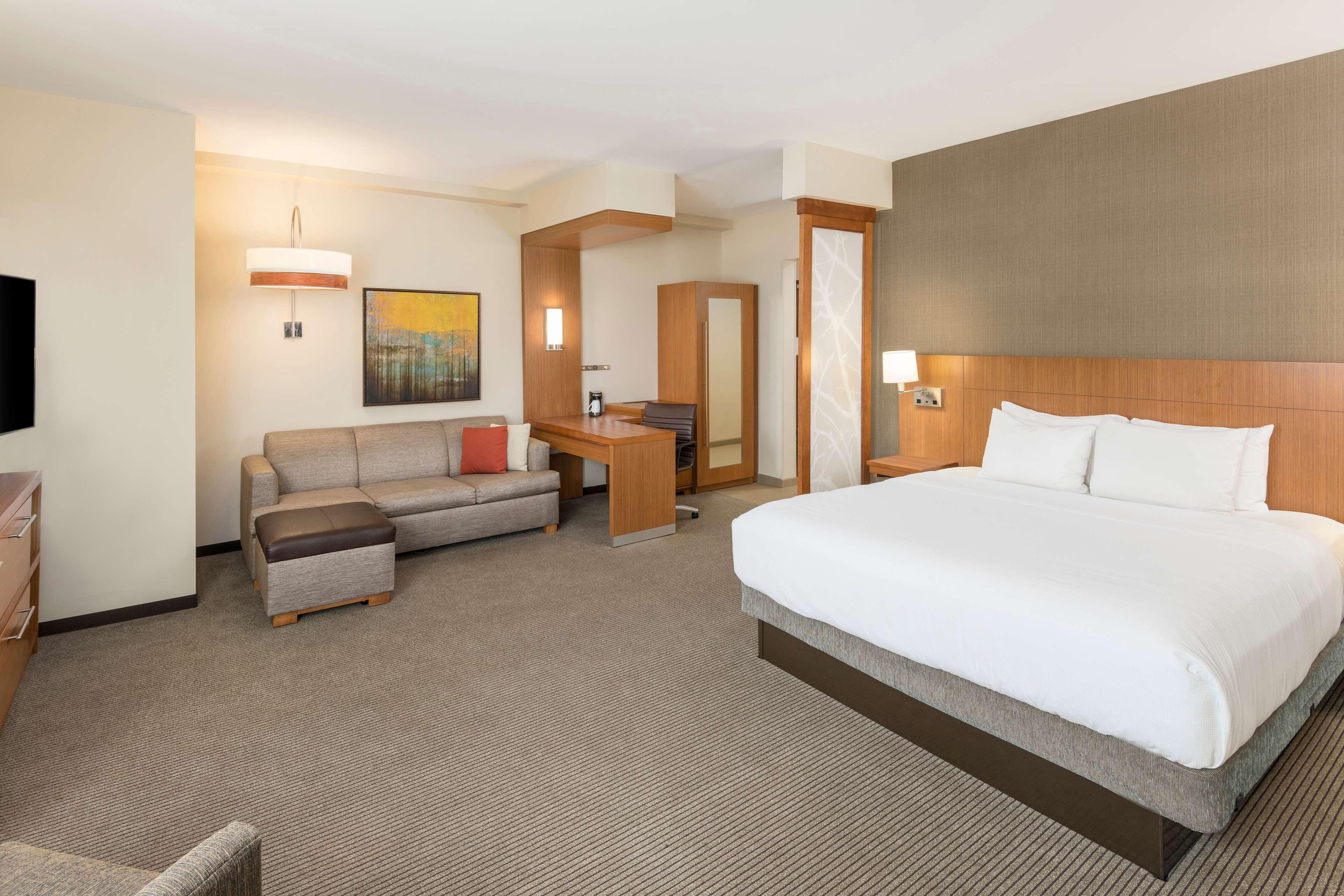 ไฮแอท เพลซ กรีนวิลล์ ดาวน์ทาวน์ Hotel ภายนอก รูปภาพ