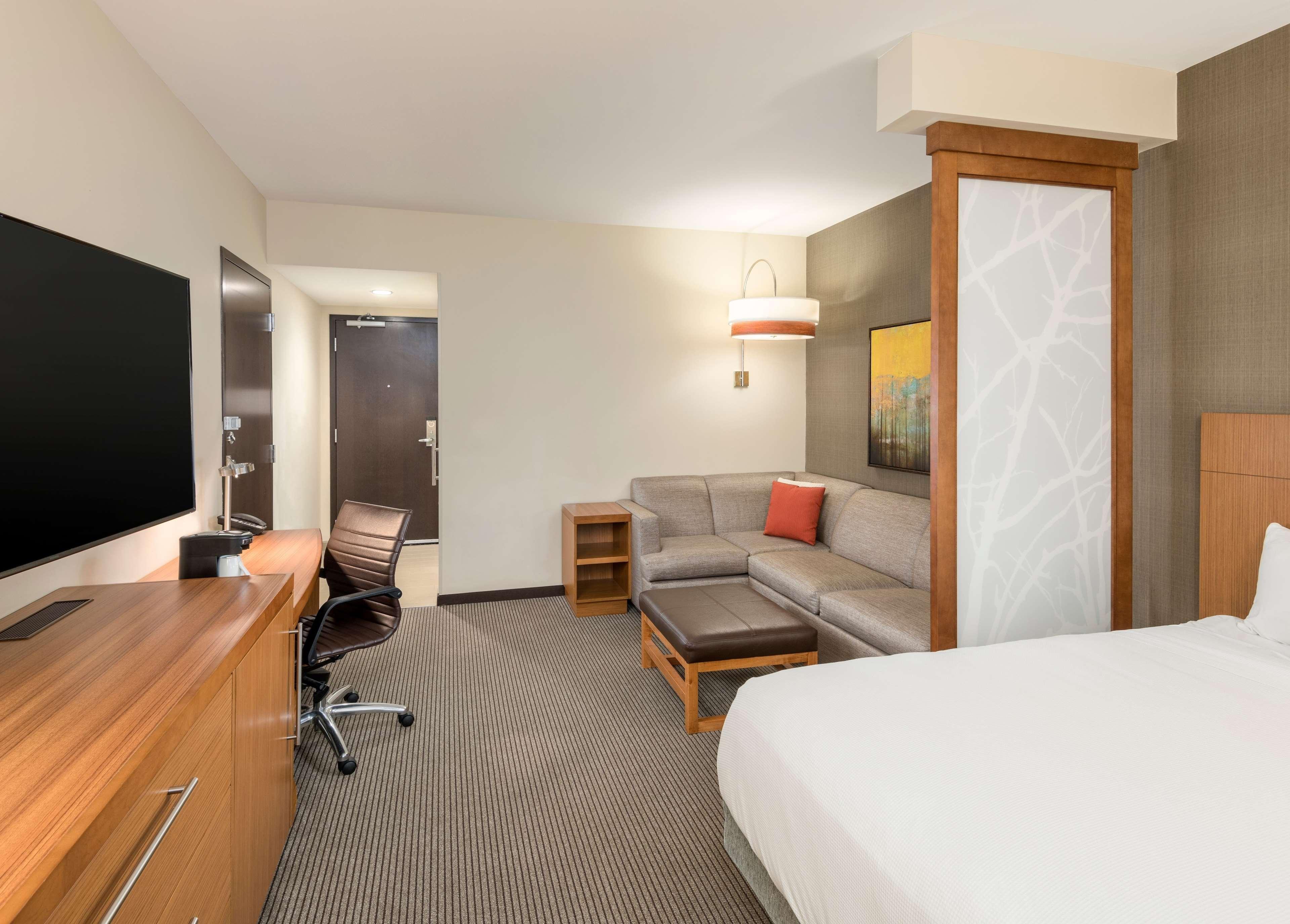 ไฮแอท เพลซ กรีนวิลล์ ดาวน์ทาวน์ Hotel ภายนอก รูปภาพ